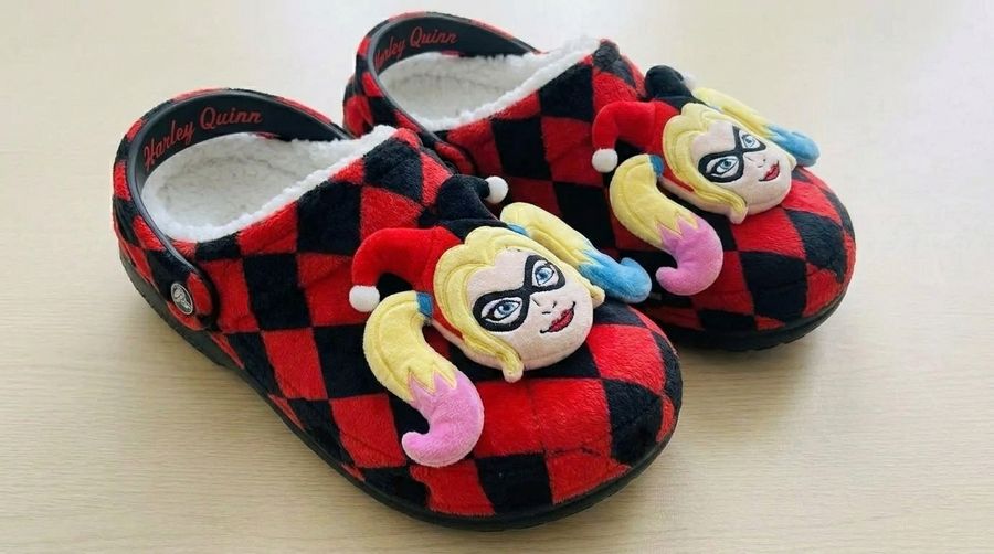 Wholesale Harley Quinn Plush Clogs Cartoon Fuzzy Slippers Sherpa-Lined Winter Indoor Outdoor Garden Shoes Unisex